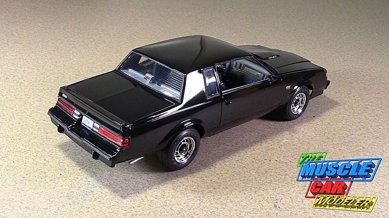 Revell Monogram 1987 Buick Grand National Build