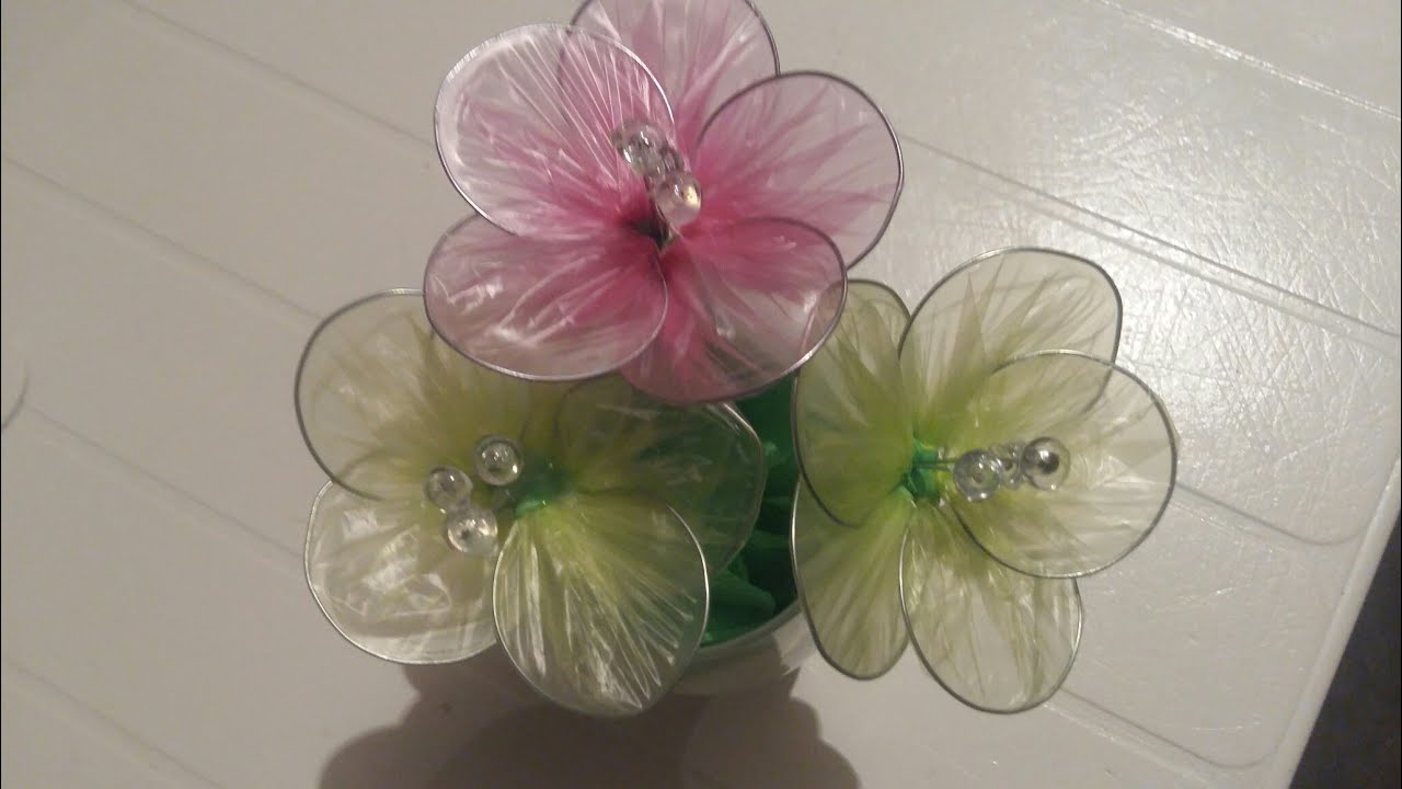 Como hacer flores con una bolsa de plástico