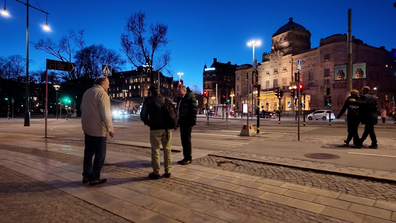 Sweden, Stockholm - Strandvägen & Kungsträdgården | Sunset Walk | 4K