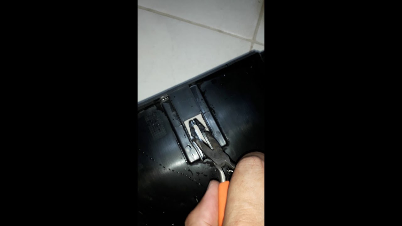 Extracción bandeja desague Heladera Nevera Refrigerador  KOH I NOR