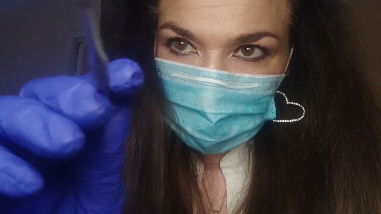 ASMR DENTISTA TE HACE UNA REVISIÓN Y LIMPIEZA BUCAL 🦷 / ROLEPLAY RELAJANTE CON SUSURRO 🔊🎧