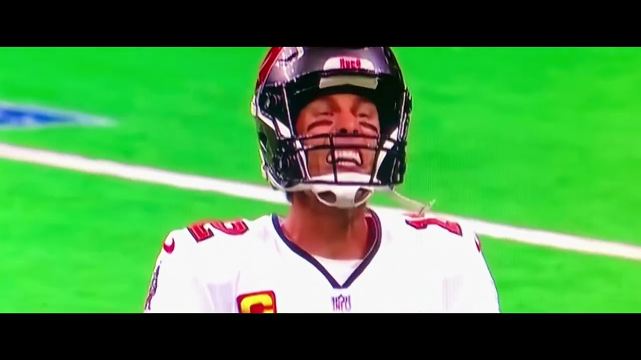 Tom Brady takes frustration out by throwing tablet again 😵🤣😵 vs Saints (2022) Week 2 !!!