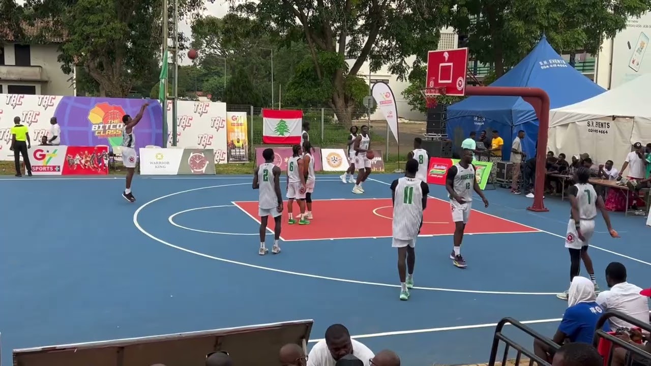 NIGERIA 🇳🇬 BEAT GHANA 🇬🇭 IN A BASKETBALL GAME BY 52:48 Points. Check the highlight. 