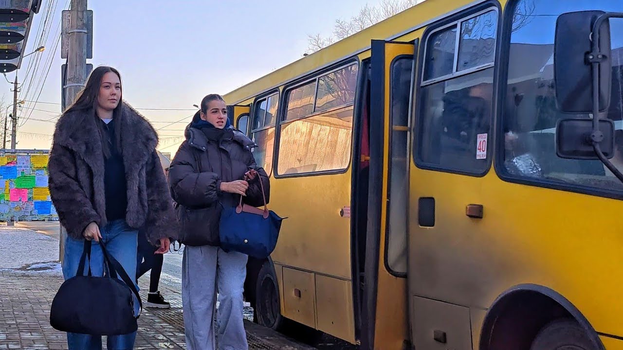 МАРИУПОЛЬ И в ЭТИХ ДОМАХ ТЕПЕРЬ ЖИТЬ? ВСЁ ИЗМЕНИЛОСЬ 🕍Ремонт и Жизнь СЕГОДНЯ
