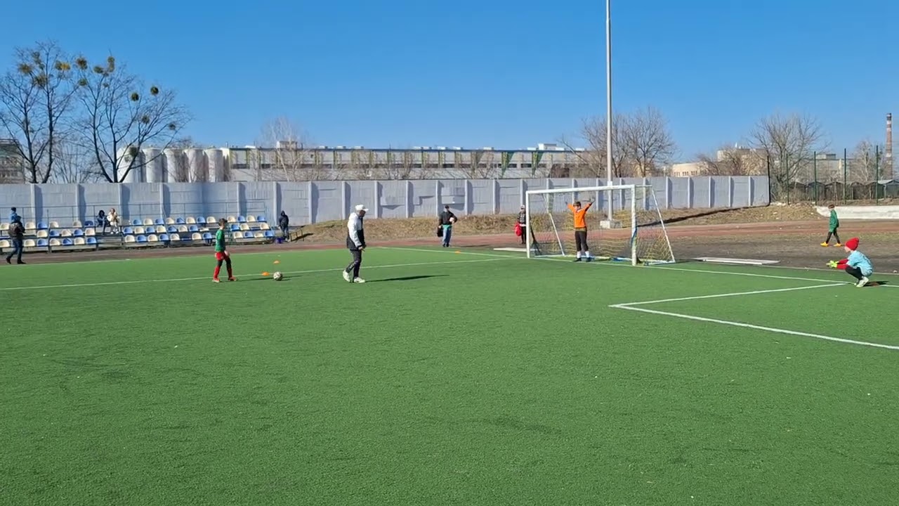 Superleague (півфінал) (серія пенальті) Lions Київ - ФСК Локомотив (4:4 по пен. 7:8)