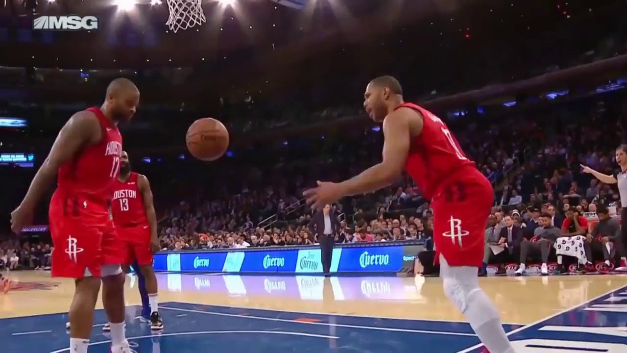 P.J. Tucker Falls Asleep On Inbound Pass.