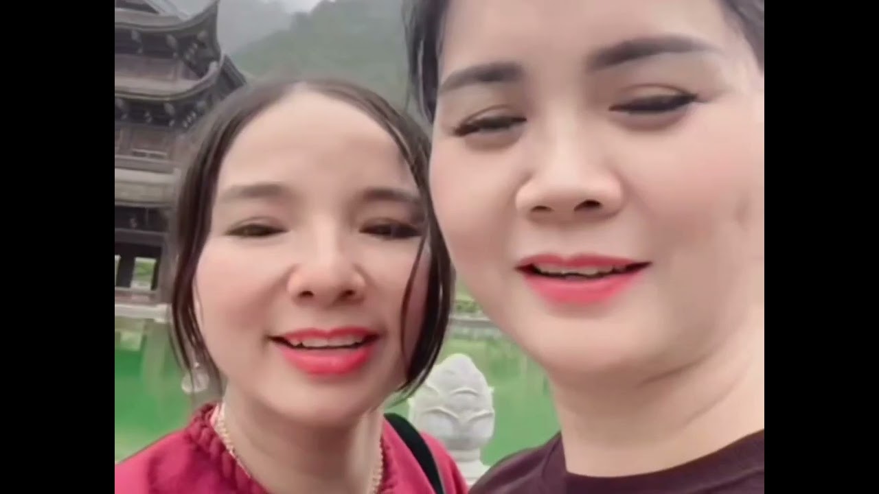 Gái quê.Thu Huyền & Vân Vân.Bố Hạ.