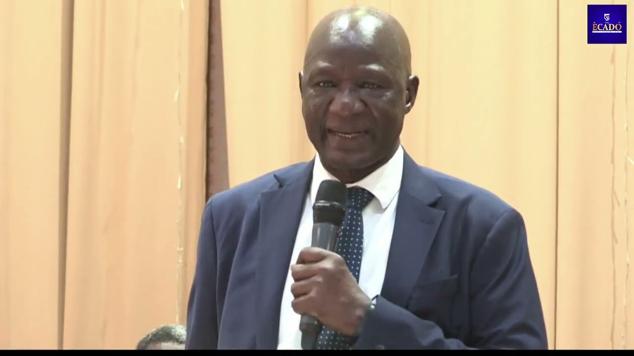 La gr&acirc;ce infinie de Dieu pour l&rsquo;&eacute;glise des AD du Burkina Faso.  |  Pasteur Dr &Eacute;tienne ZONGO