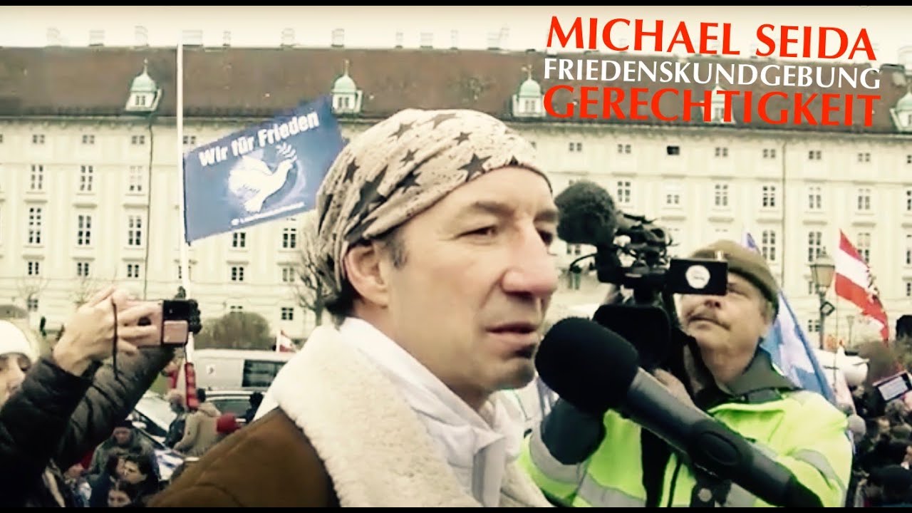 MICHAEL SEIDA singt 