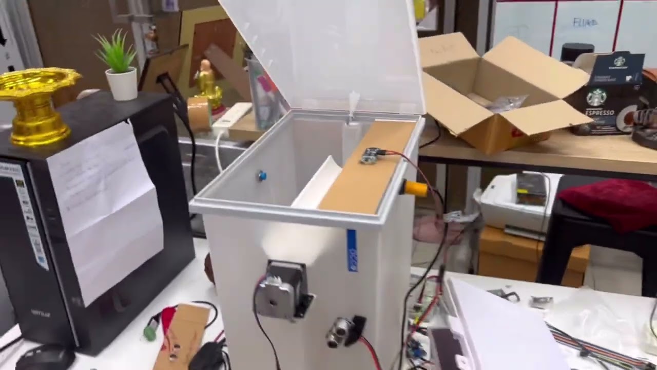 โปรเจค ถังขยะ แยกวัสดุพลาสติกและโลหะ ควบคุม Arduino