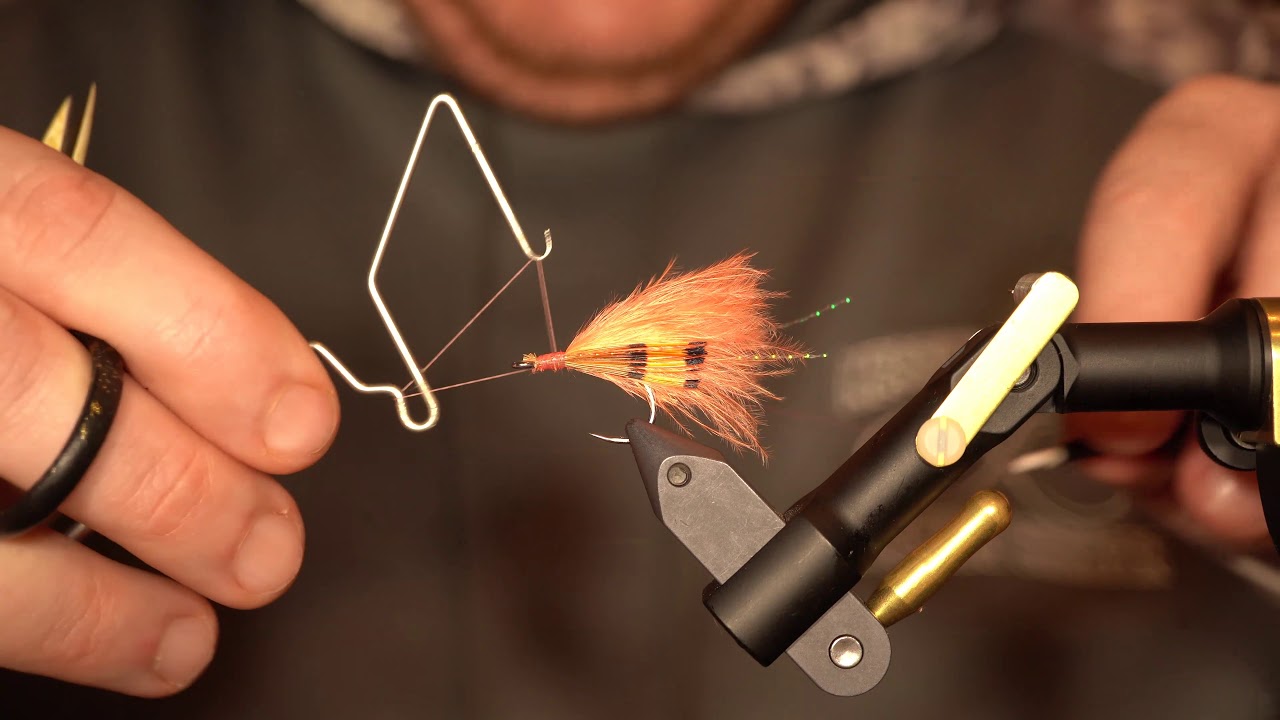 Lockdown! Fly Tying Through the Quarantine Episode 7: Articulated Jig Squimp
