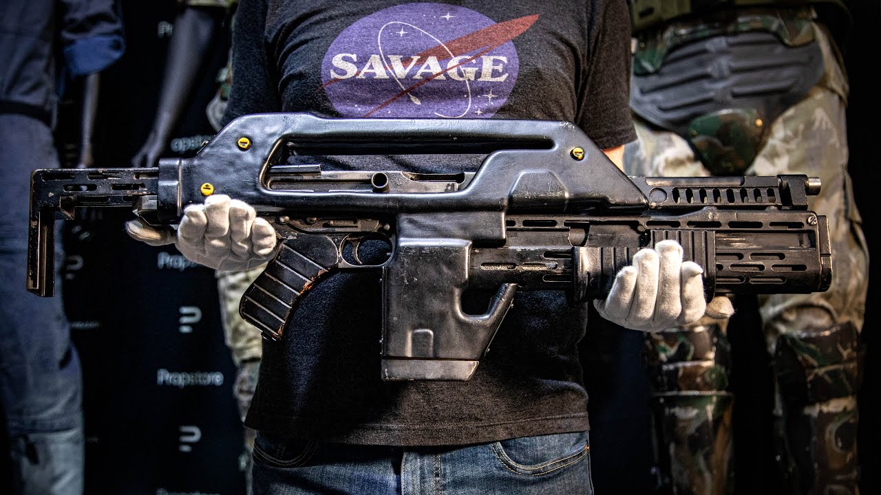 The Aliens Colonial Marines M41A Pulse Rifle Prop!
