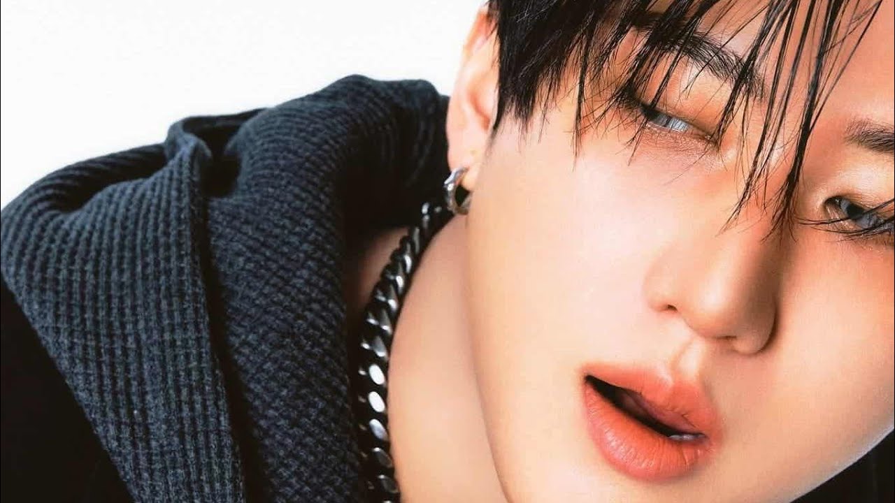 Live! Seo Changbin (Stray Kids) Tarot Oracle Reading: Affair with an married woman?! 