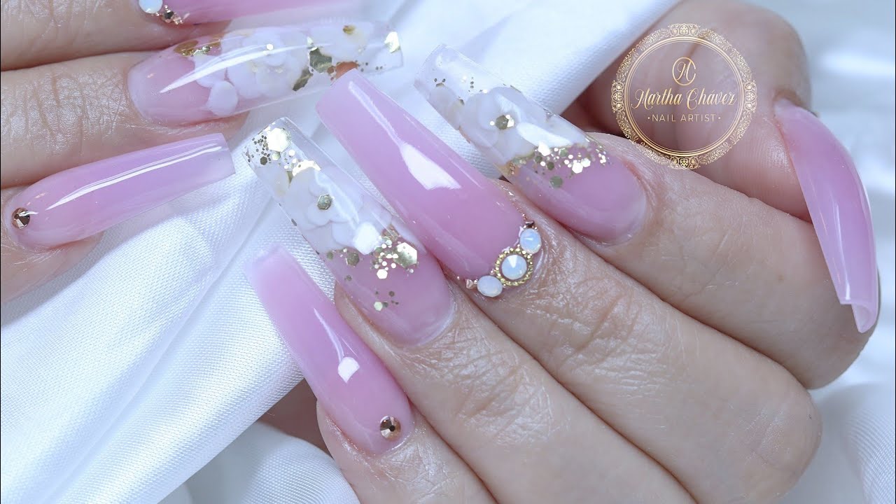 UÑAS ESCULTURALES CON 3DIMENSION ENCAPSULADA(Aplicación En Clienta)