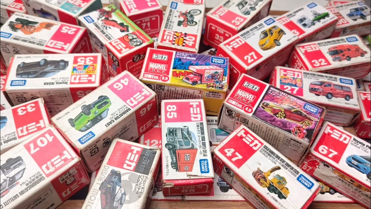 【トミカ】ミニカー大集合! Vo9 遊んだトミカを箱に入れて並べてみました。