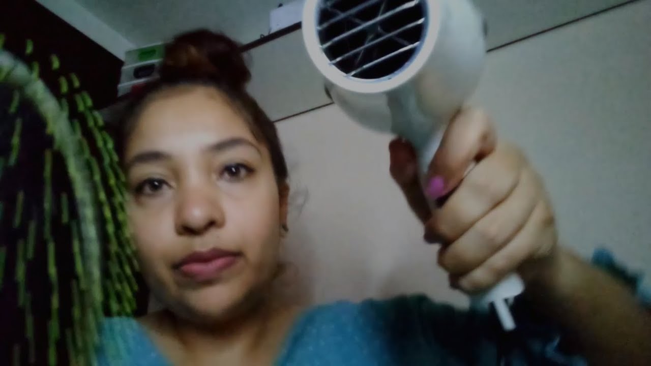 ASMR Парикмахерская в быстром и агрессивном режиме - Мытье, увлажнение, расчесывание и выпрямление.
