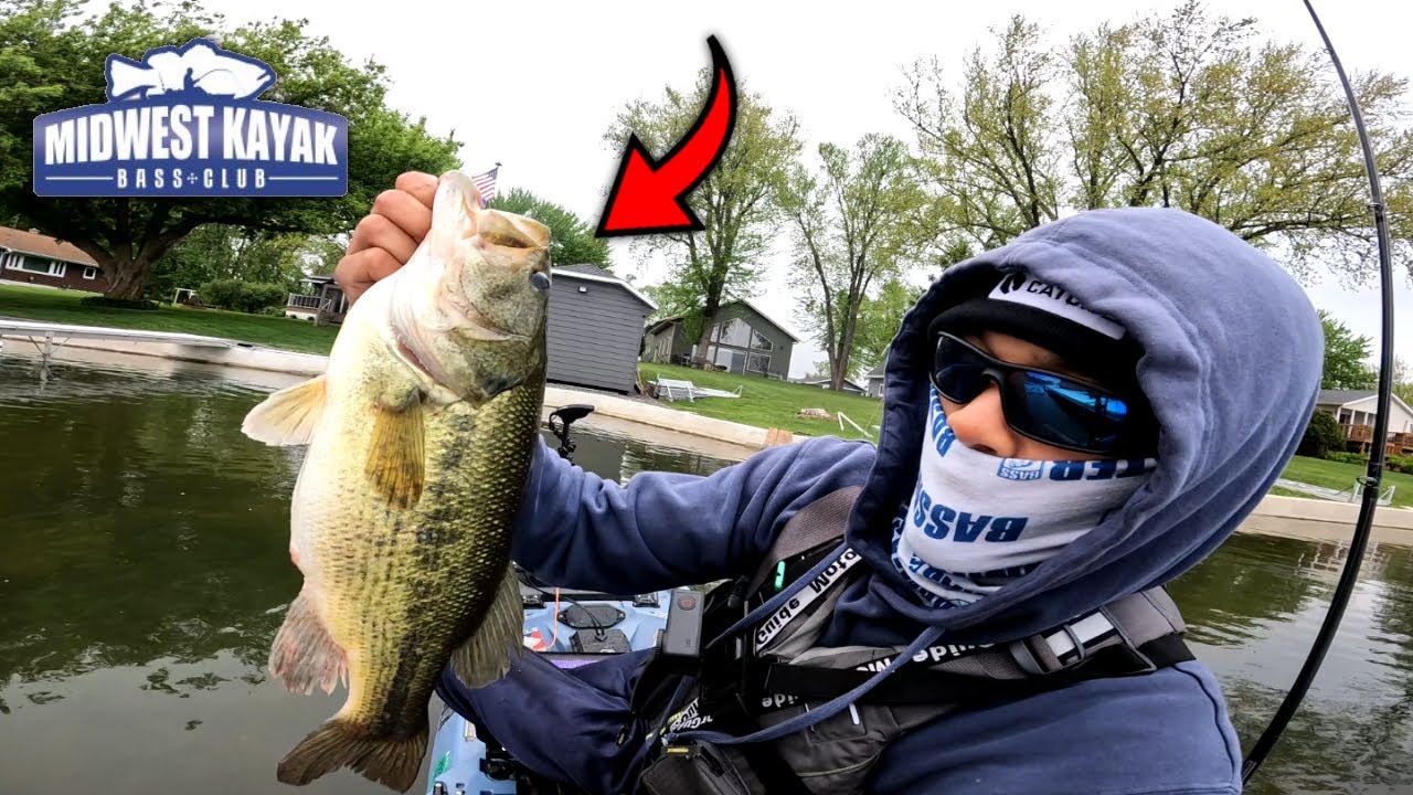 My First Kayak Bass Fishing Tournament of the Year - Top Ten Finish! (Fox Lake, WI)