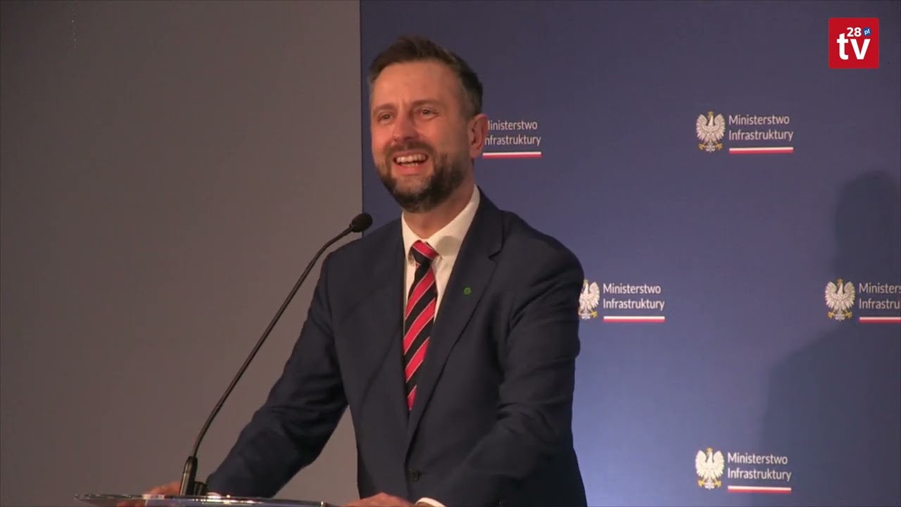 Historyczna chwila dla mieszkańc&oacute;w. Podpisano umowę na budowę tor&oacute;w z Podłęża do Gdowa