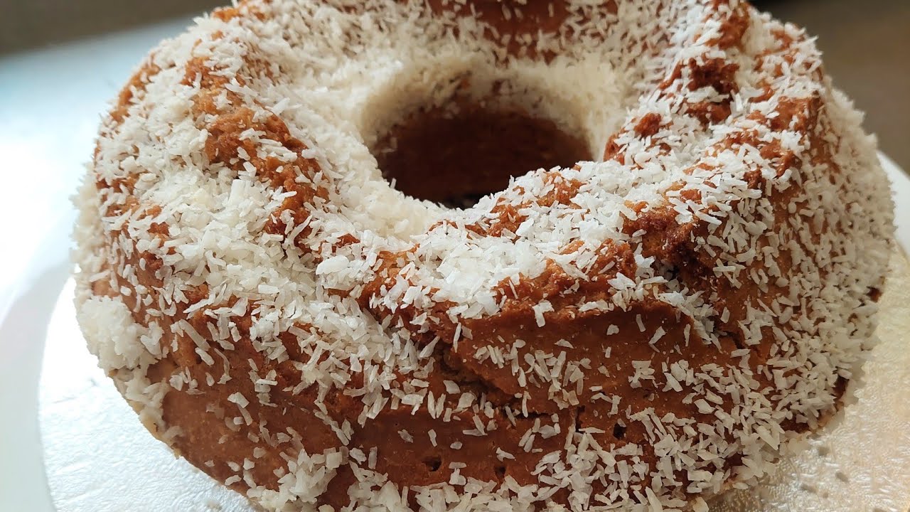 Bolo de coco humido, saud&aacute;vel (na receita esta a receita normal)