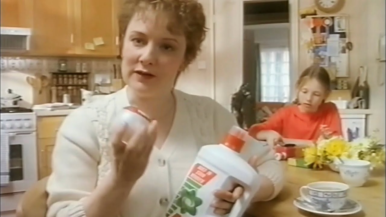1992: Ariel Ultra Liquid [Tell Tale Tide Marks] - 60sec Advert
