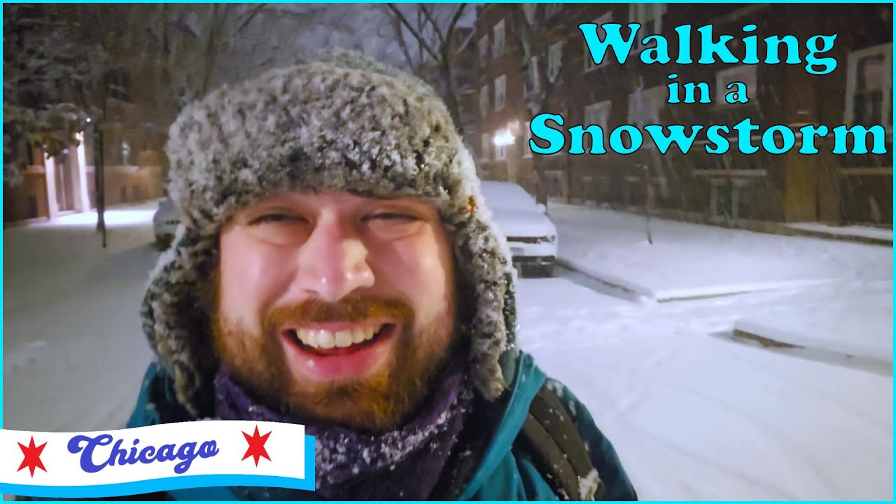 Chicago 5 AM Snow Walk in 4K | Empty Streets Winter Storm