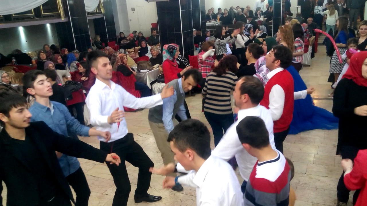 bolulular oynuyo omer oztekin varsa tamam