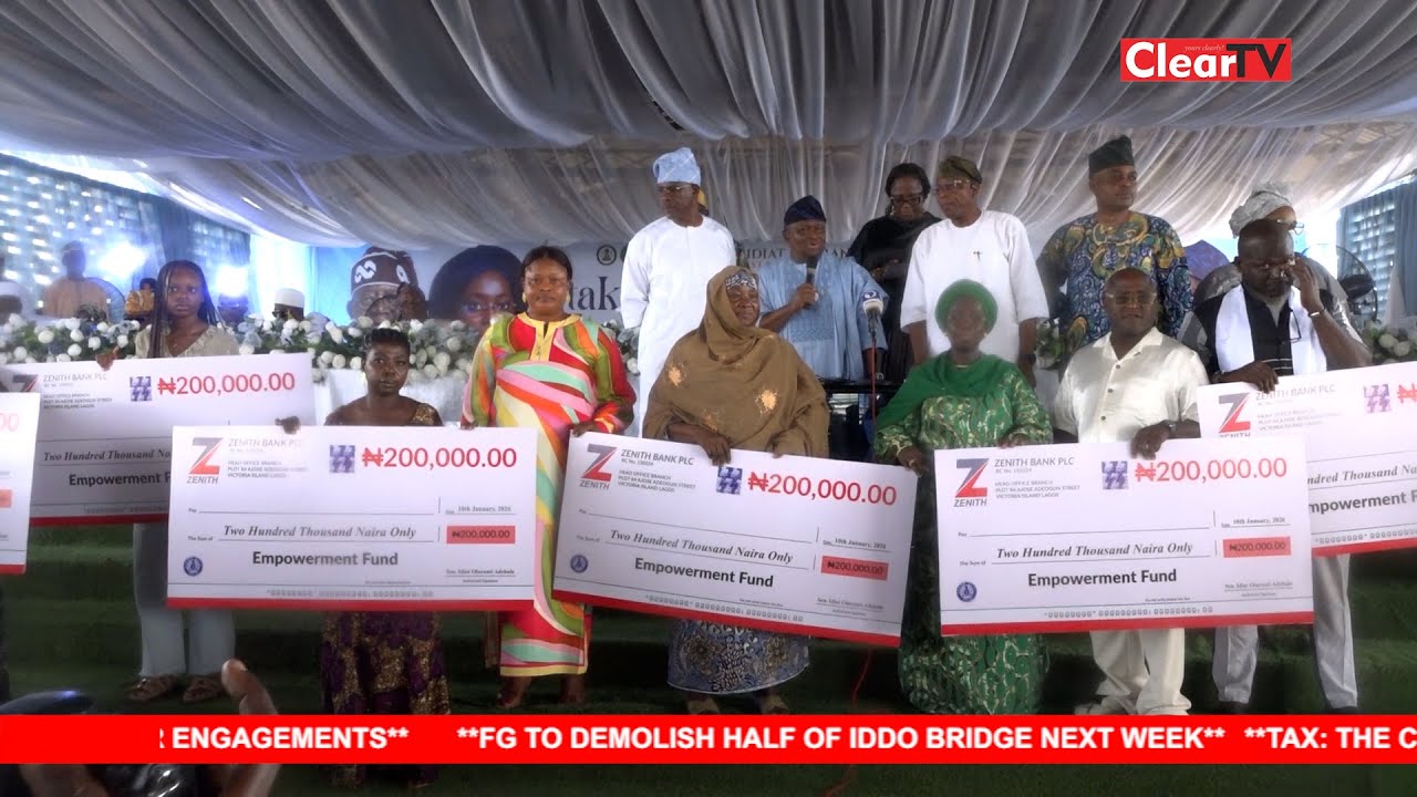 Senator Idiat Adebule Distributes Work Tools, Cash Incentives To 1,000 Lagos West Residents