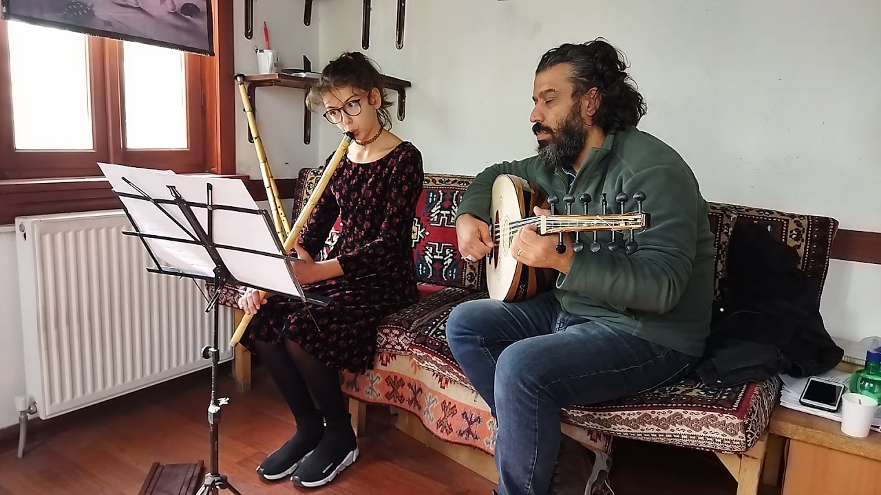 Bu Yaşta Muhayyerkürdi Saz Semaisi Müthiş Maşallah - Ezgi Kaçar ve Hocası Erdinç Bal