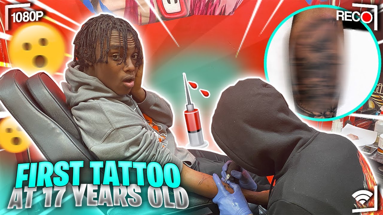 GETTING MY FIRST TATTOO AT 18 YEARS OLD🔥*VERY PAINFUL*