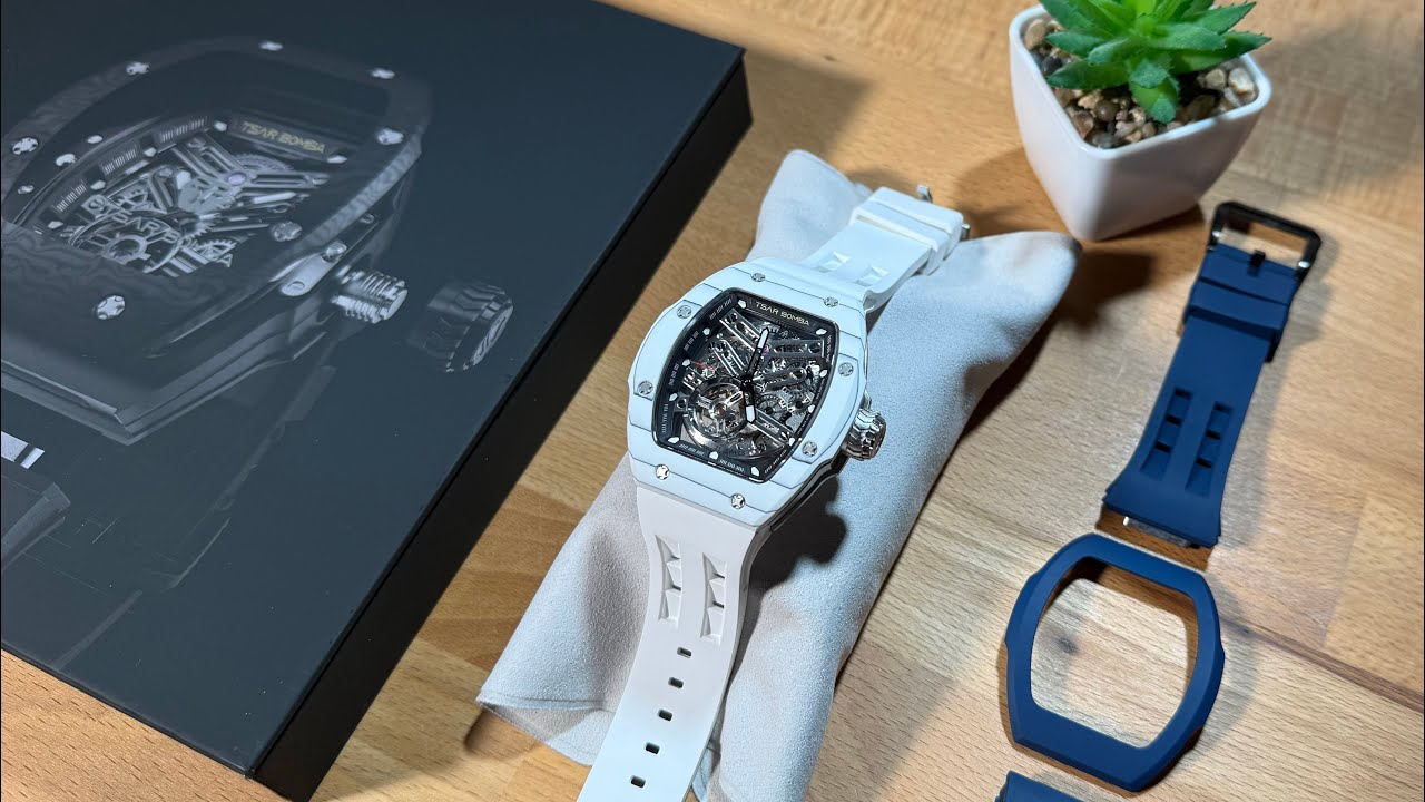 JE TESTE UNE MONTRE AUTOMATIQUE DE CHEZ TSAR BOMBA ! ELLE EST INCROYABLE ✔️ [FR]