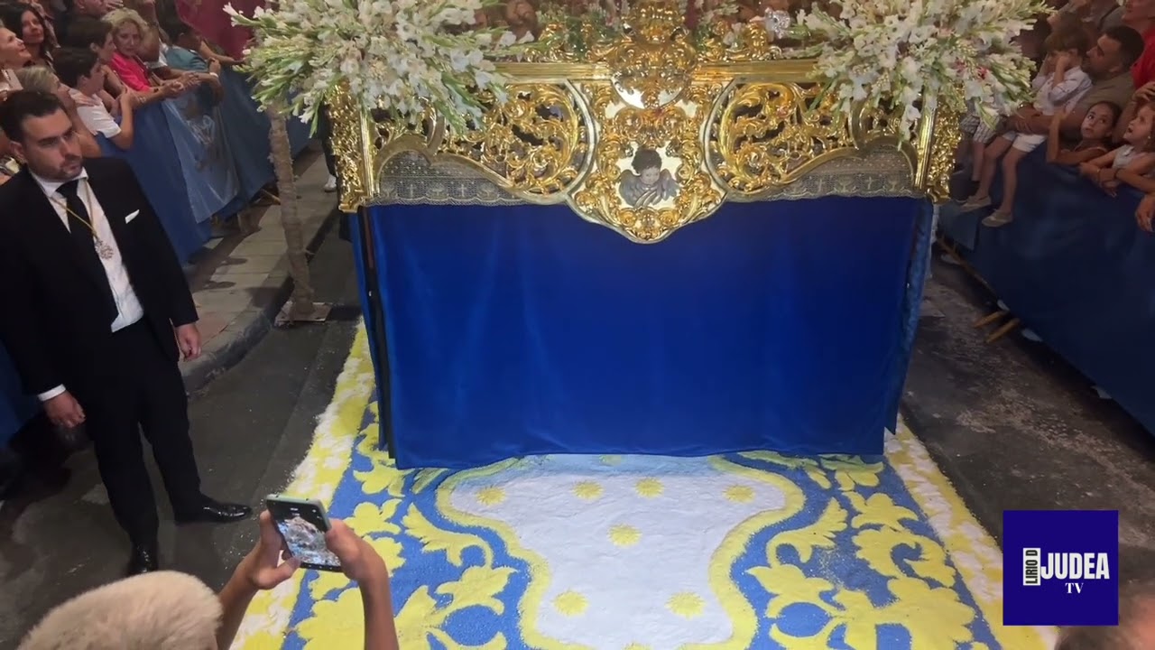 LA RECOGIA: VIRGEN DE LA CABEZA DE CHURRIANA. LIRIO DE JUDEA