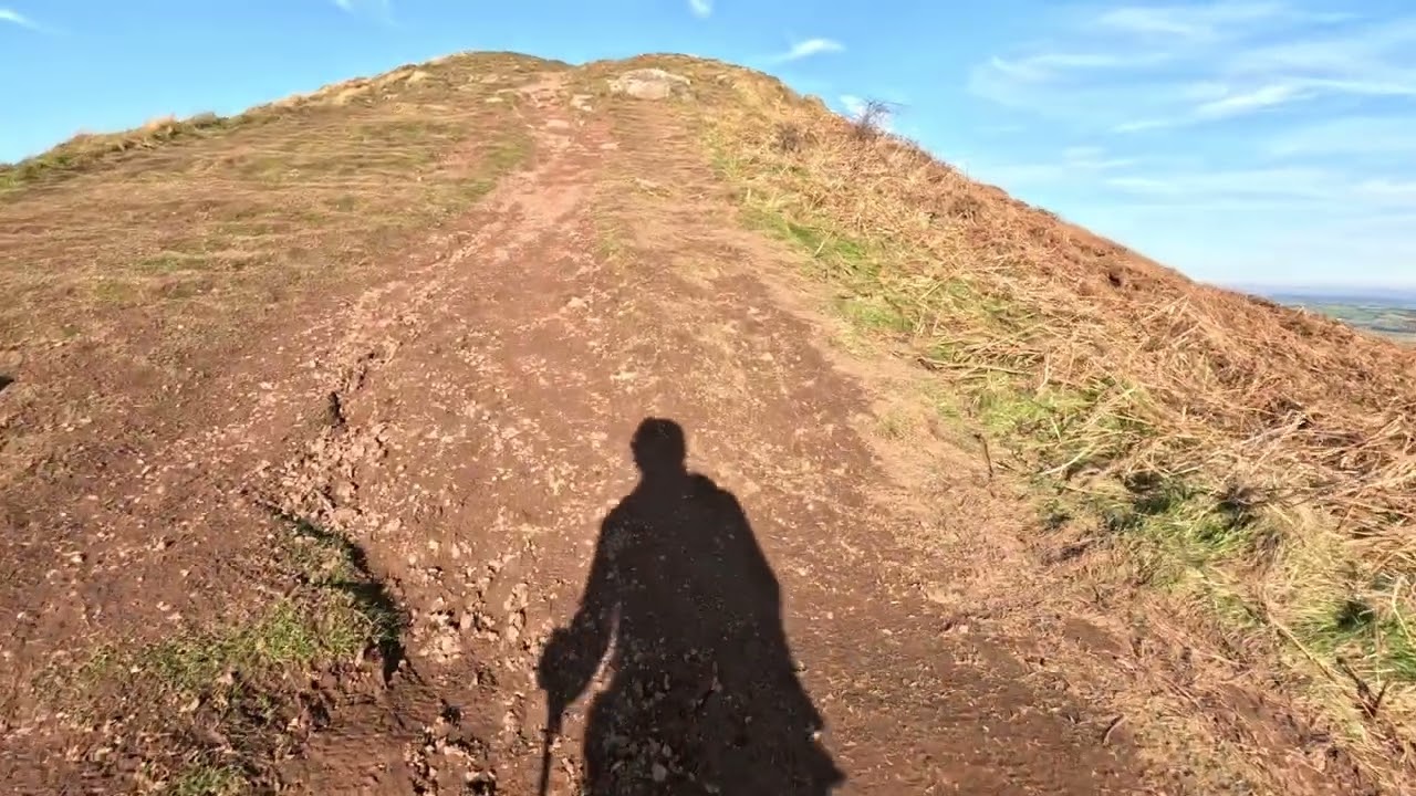 Outstanding Walks Wales - Ysgyryd Fawr - The Skirrid