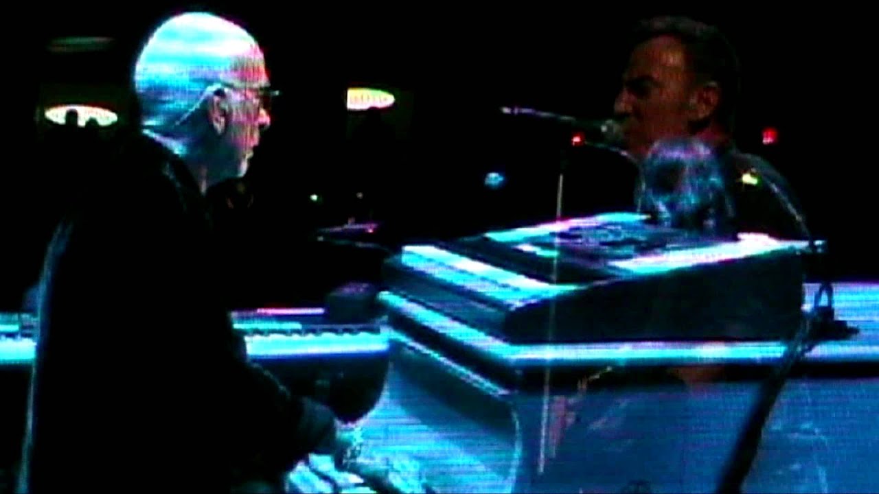 Bruce Springsteen & The E Street Band - New York City Serenade