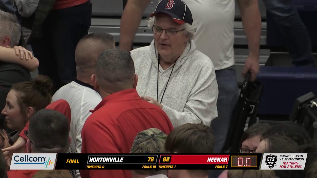 Hortonville vs. Neenah in a high school girls basketball sectional final livestream