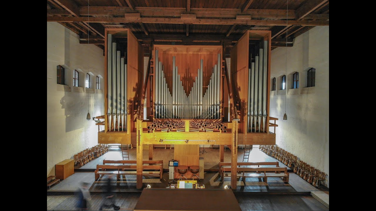 O Heiland reiß die Himmel auf – Maximilian Pöllner improvisiert an der Jann-Orgel von Sankt Josef