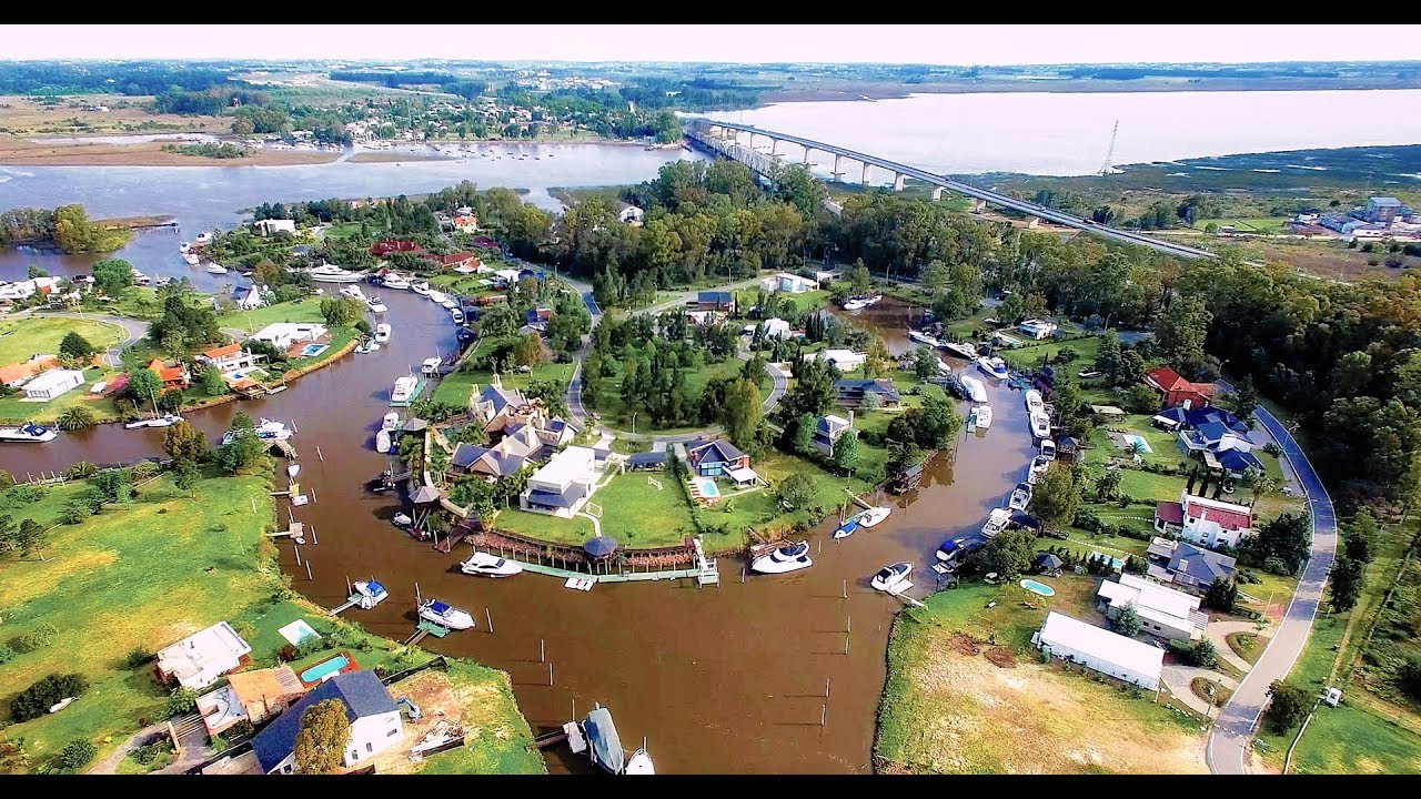 Marina Santa Luc&iacute;a 4k Drone