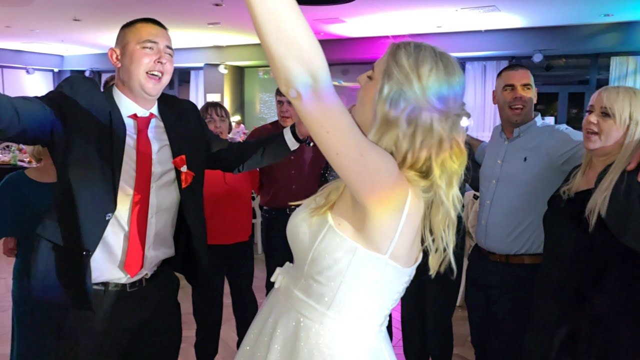 @Neću vode iz frižidera..Na Svadbi..Valentine i Karla u Karlovcu..Grupa Opium Slunj...