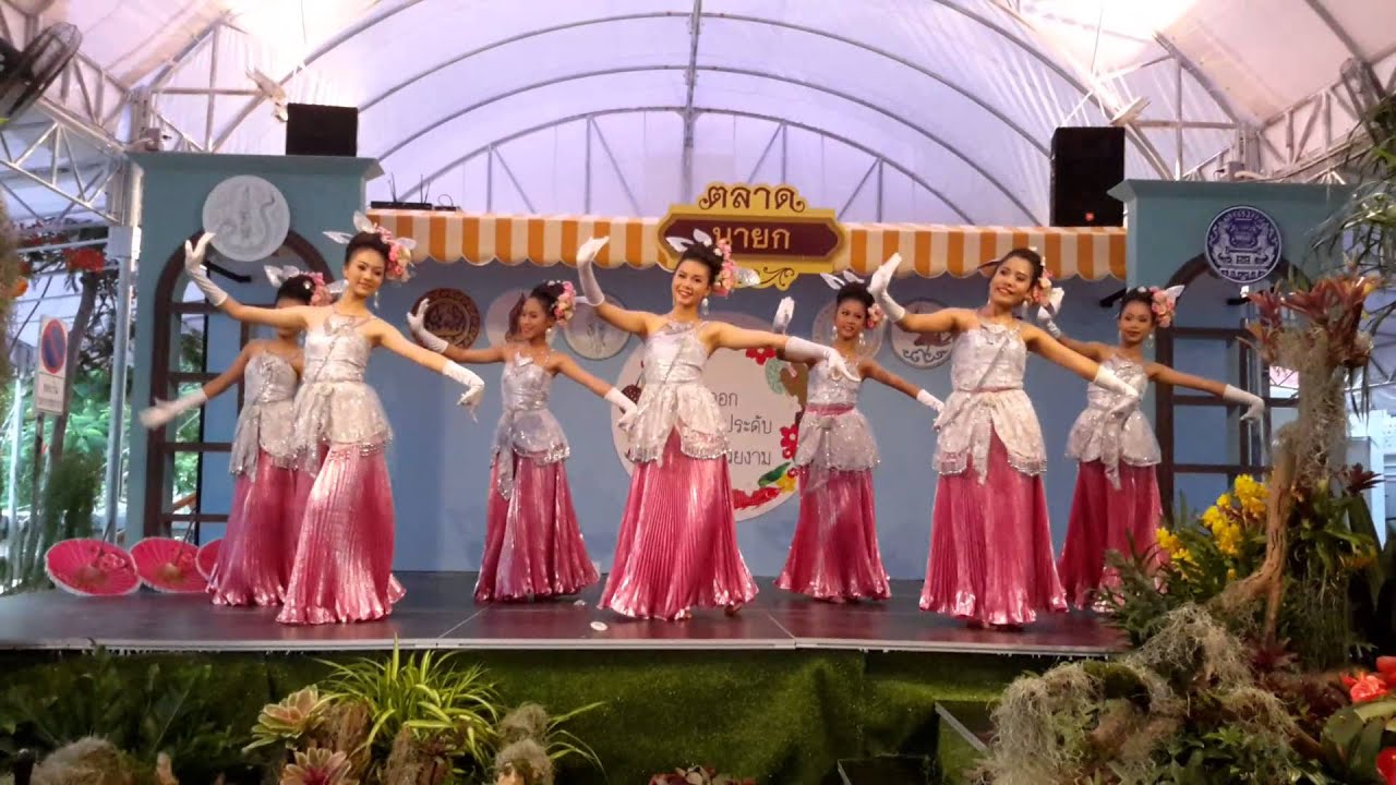 รากไทย (เวทีใน)