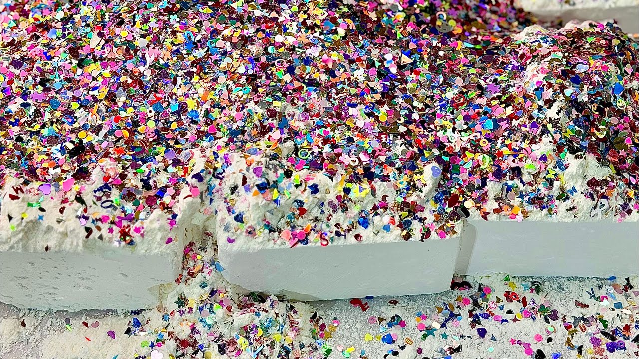CORNSTARCH AND GLITTER OVERLOAD ON FRESH CHALK ASMR