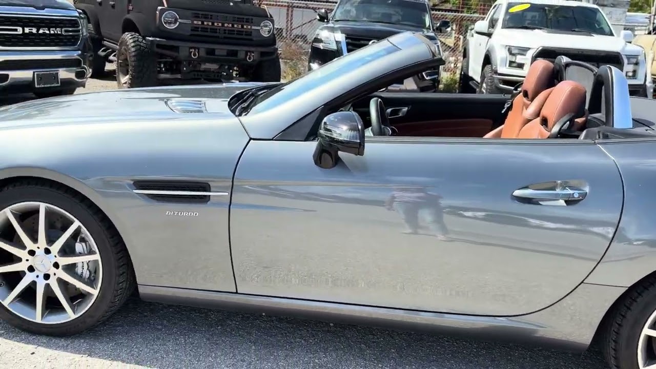 2017 Mercedes Benz AMG SLC 43 #9450A