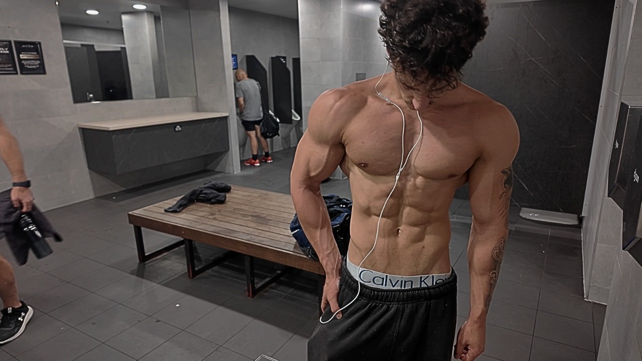 BACK DAY | getting stronger