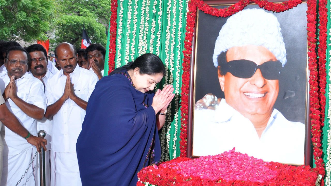 Periyar statue in honor of the Chief Minister Jayalalithaa