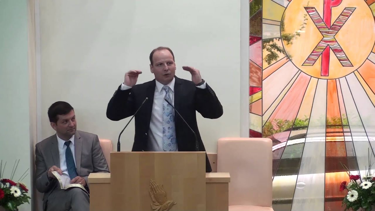 Bebe Ciauşu - Caut un om sa stea in spartura!