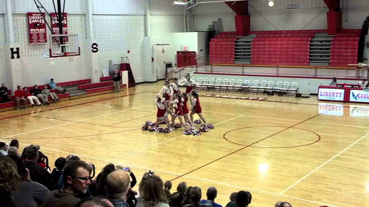 Awesome pom routine Pump It Black Eyed Peas