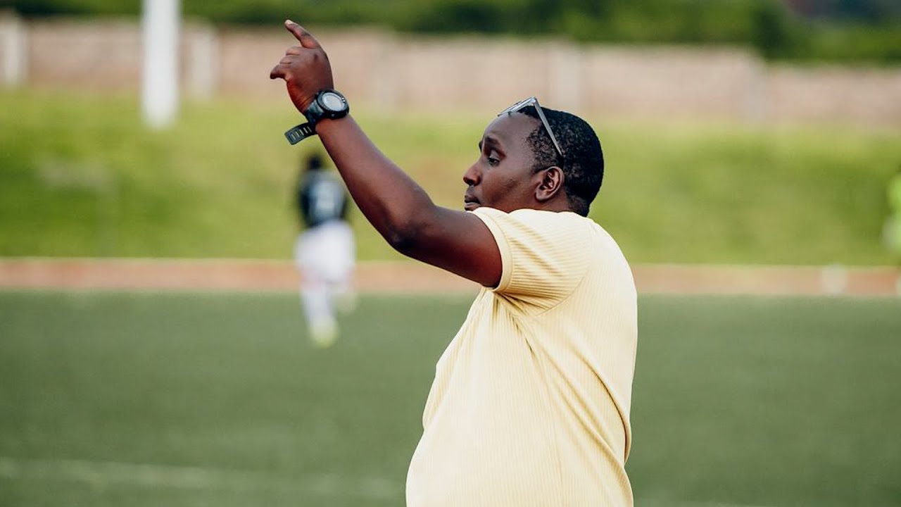 Camarade yikomanze ku gatuza nyuma yo kunganya na APR FC atanga ubutumwa ku yandi makipe