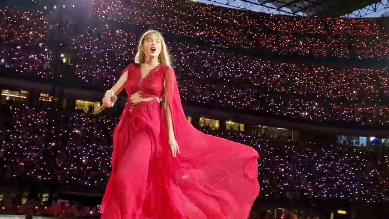 Taylor Swift Milano San Siro The Eras Tour - August Fronte palco