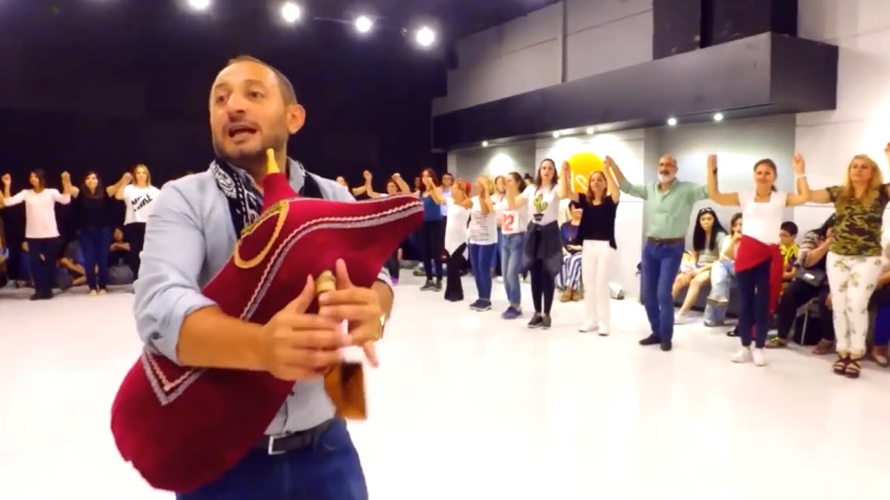 Tulum Eşliğinde Rize Ka&ccedil;kar Horonu Nasıl Oynanır?