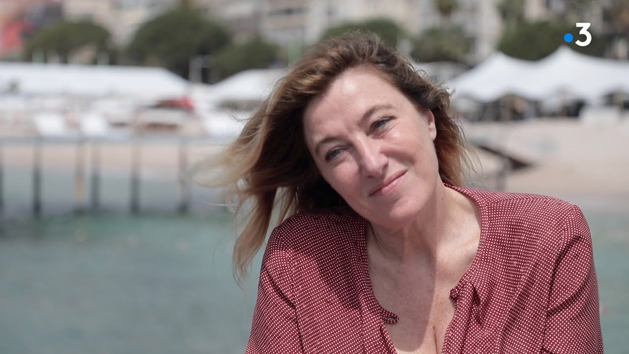 #Cannes2022 - Entretien avec Valeria Bruni Tedeschi pour son film 