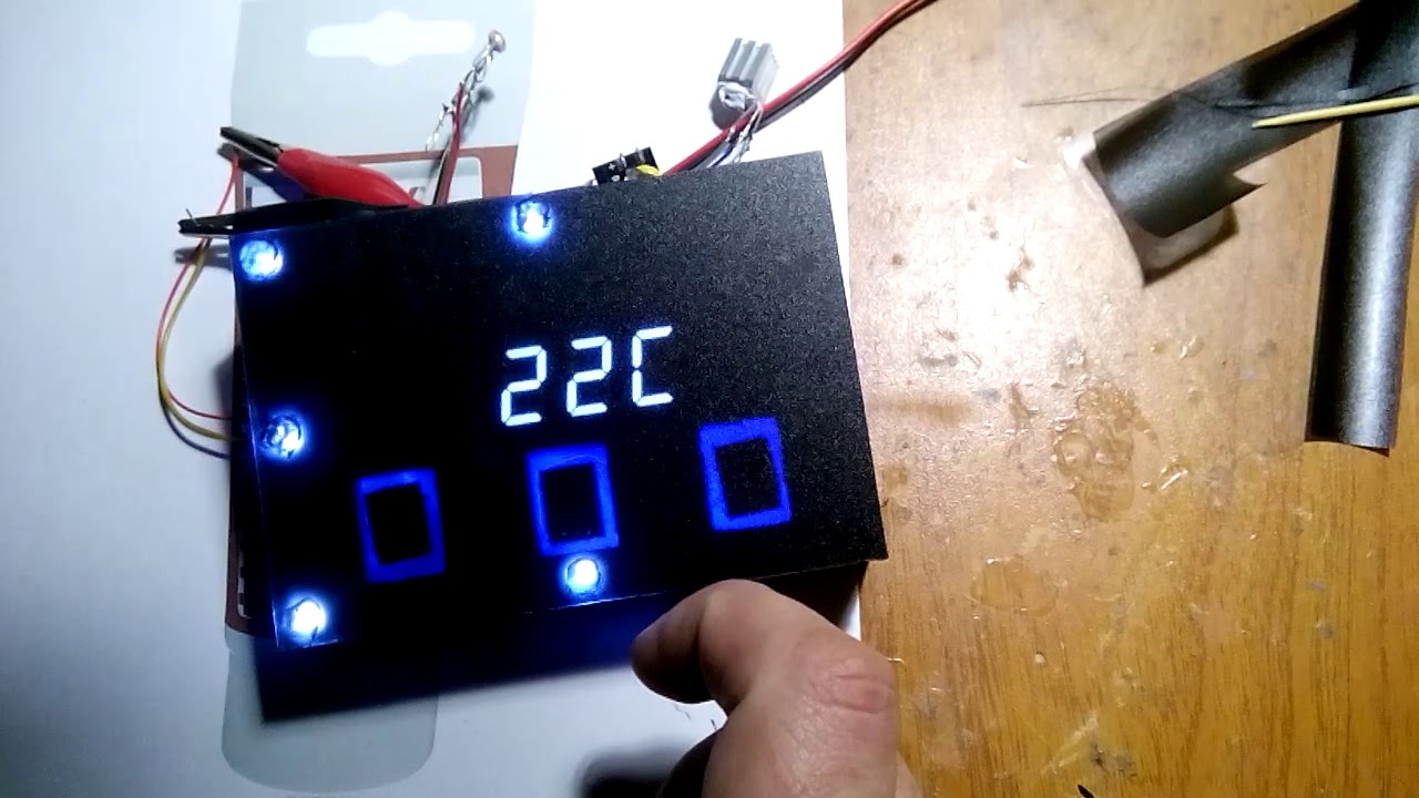 Часы TM1637 дисплей