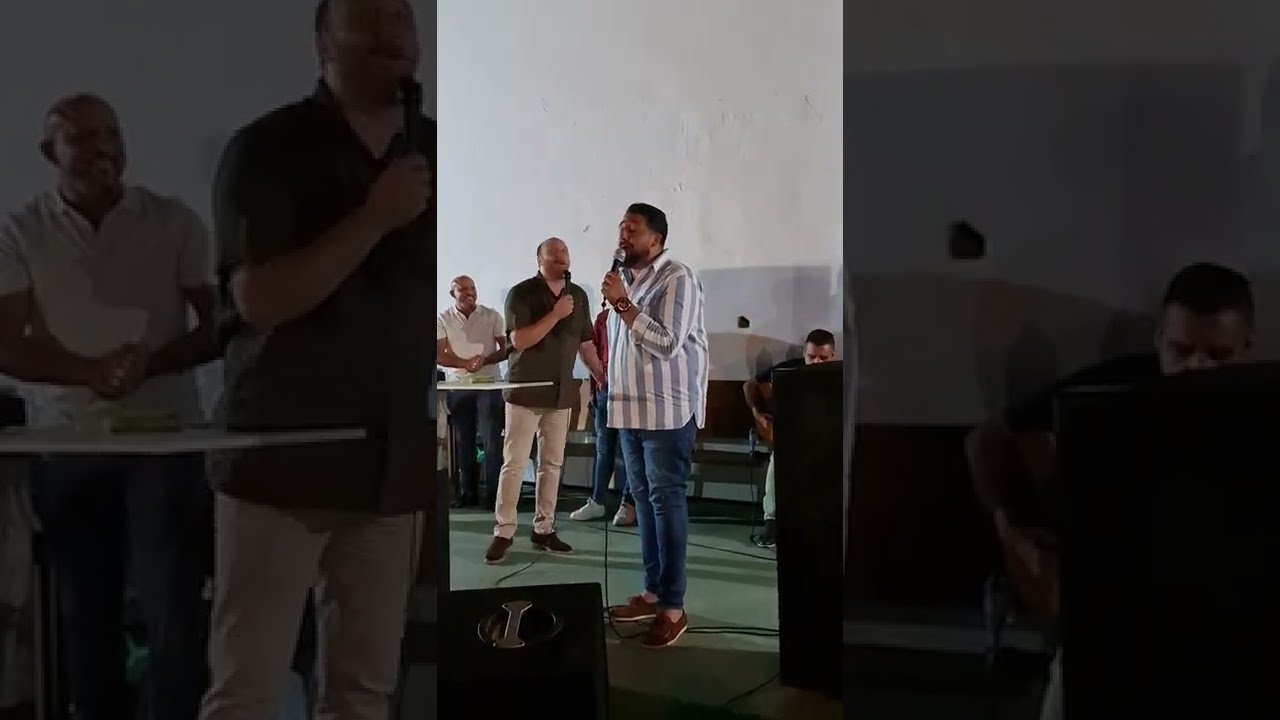 Lucas de badajoz y José Manuel giles en pescaderia almeria